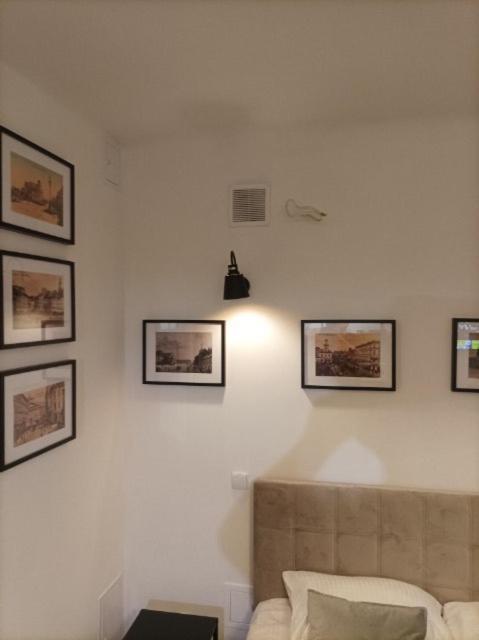 Ferienwohnung Old Town Velvet Studio Warschau Exterior foto
